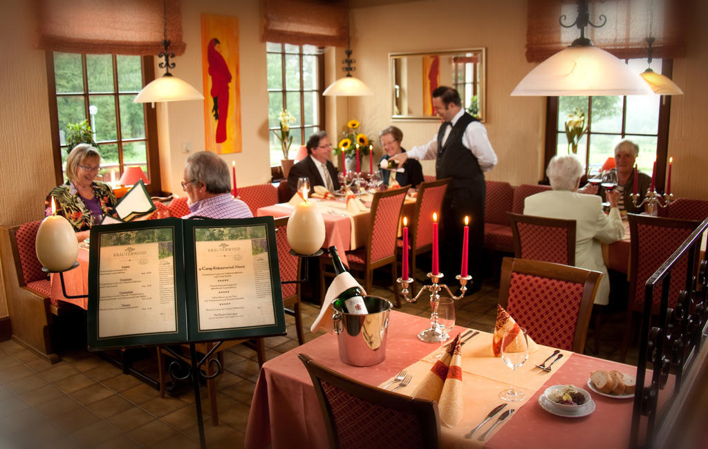Hotel Restaurant Sonnenhof Weyerbusch Bagian luar foto