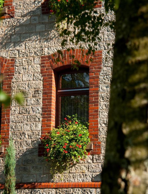 Hotel Restaurant Sonnenhof Weyerbusch Bagian luar foto